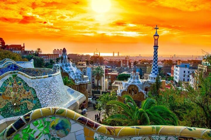 Barcelona Park Guell Skip the Line Guided Tour