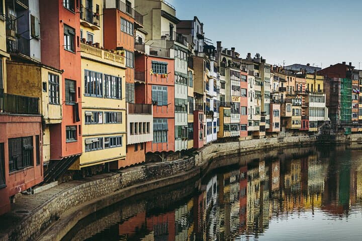 Girona, Figueres, Dalí Museum and Cadaqués Tour from Barcelona
