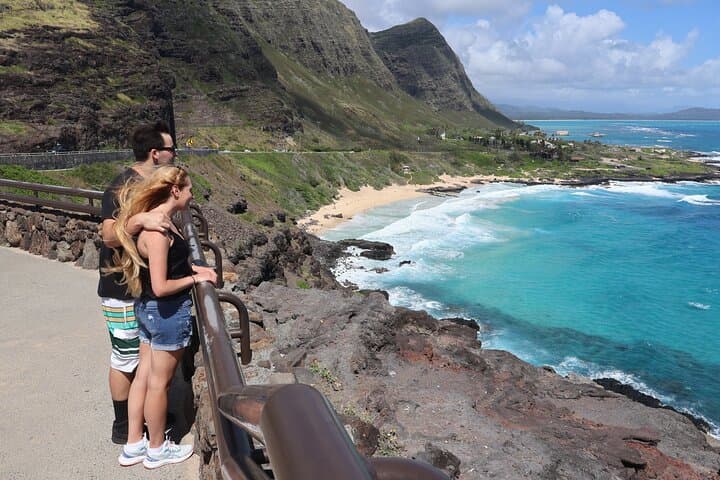 Stunning Views of Oahu: Half-Day Scenic Tour with 7 Lookouts