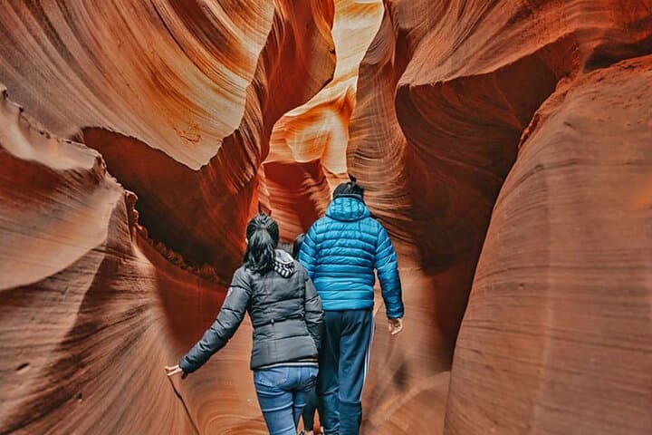 Guided Antelope Canyon & Horseshoe Bend Day Tour from Las Vegas