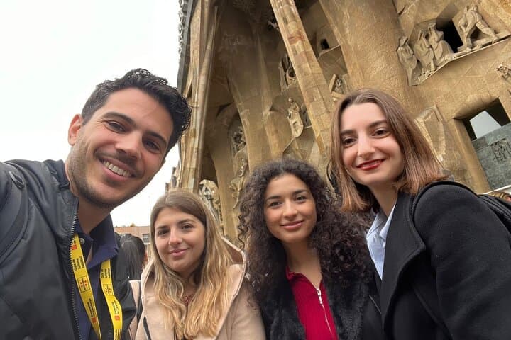 Sagrada Familia Evening Private Tour with Expert Guide