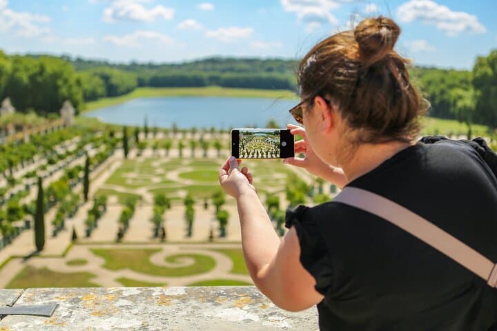 Versailles Palace and Gardens Entry with Seine River Cruise