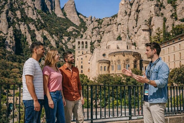 Montserrat Private Tour with Hotel pick-up from Barcelona